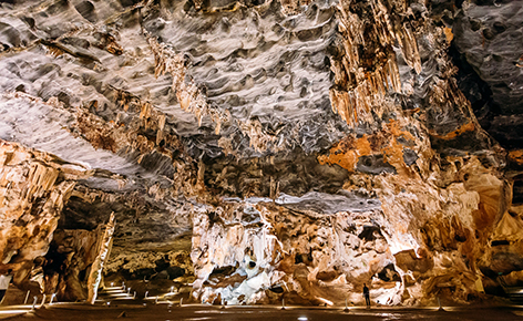 les grotte de thouzon